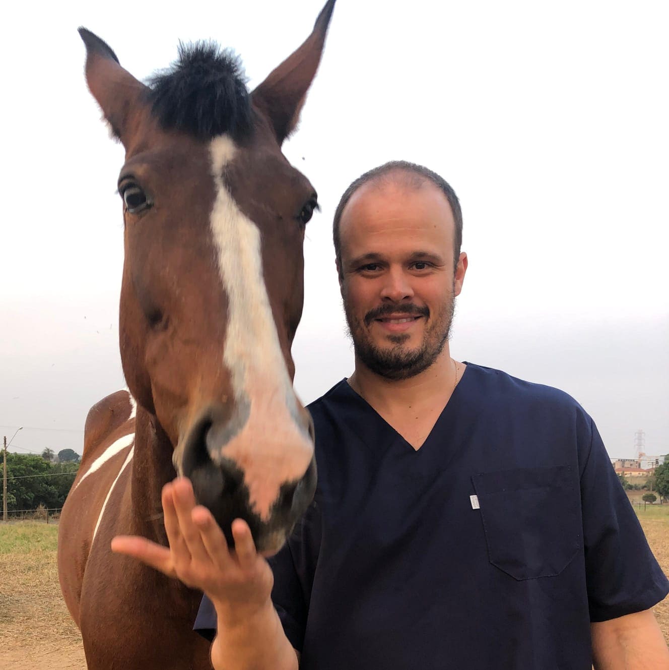 Dr. Tiago Oliveira